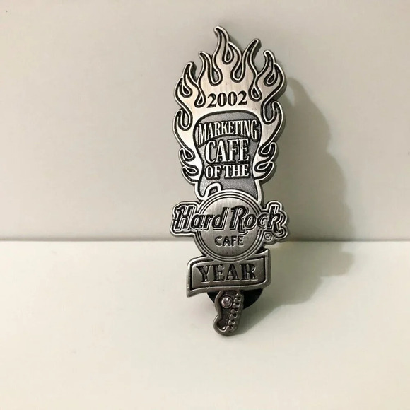 2002 Hard Rock Cafe Marketing Cafe Of The Year Pin - Picture 9 of 11